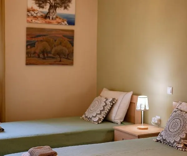 Apartament Helianthos - No2 PalaiónTsiflíkion