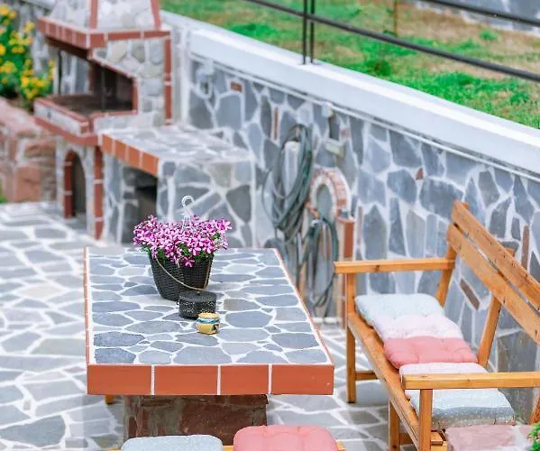 Apartament Helianthos - No2 PalaiónTsiflíkion