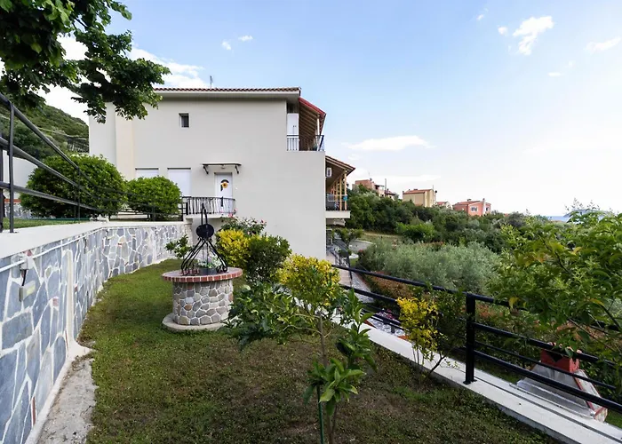 Helianthos - No2 Apartament PalaiónTsiflíkion