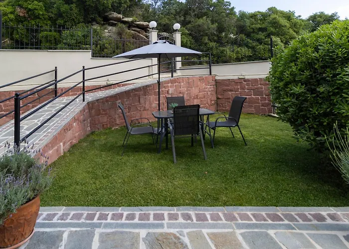 Apartament Helianthos - No2 PalaiónTsiflíkion